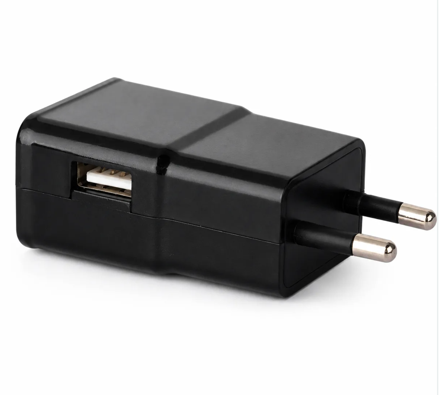 Caméra Espion intégrée dans un chargeur USB Wi-Fi – Image 2